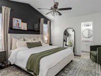 Central Cornelius Lake Norman 3 Bdrm Home-Chalkboard Wall-Firepit-Grill & More Hotels in Cornelius
