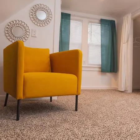 Delightfully quiet & cozy, middle of everywhere