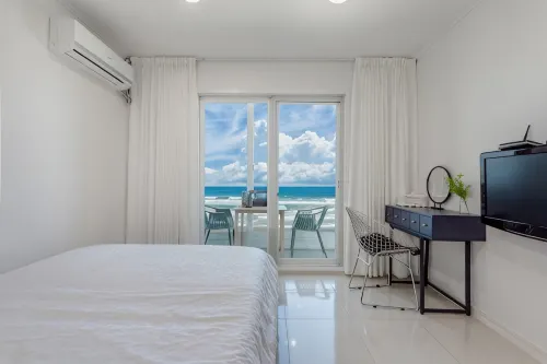 Yangyang Green Beach Pension - 2-Star