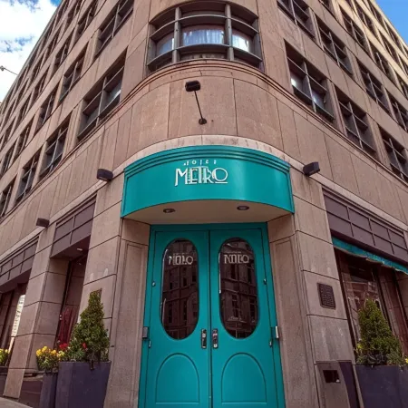 Hotel Metro, Autograph Collection