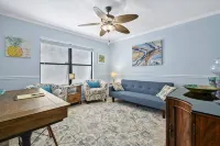 Clean Home Large Heated-Pool - 3/2 +Ofc/den - 3 Miles to Beach "Jupiter Escape" - 3 tähden