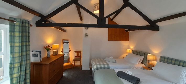 Cosy but spacious, historic cottage on The Red House Estate Hotels in York