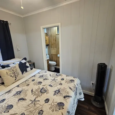 A Little Serenity- A Cozy One Bedroom Escape in Quant Onancock,Mid-Eastern Shore