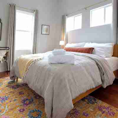 Applewood Ridge Guest House: Close to wineries, UVA & downtown Charlottesville Rooms