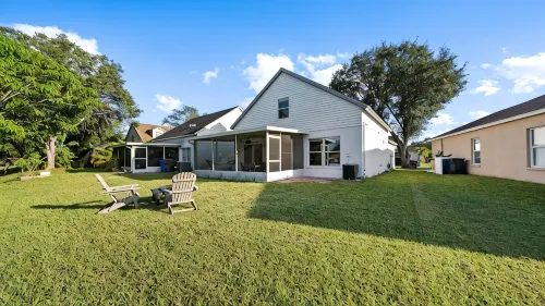 Serene 4BR Lakeside Retreat - Fire Pit & Comm Pool