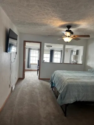 Lakefront house  2-bedroom house in delightful Michigan Center with WiFi, AC - Bintang 3