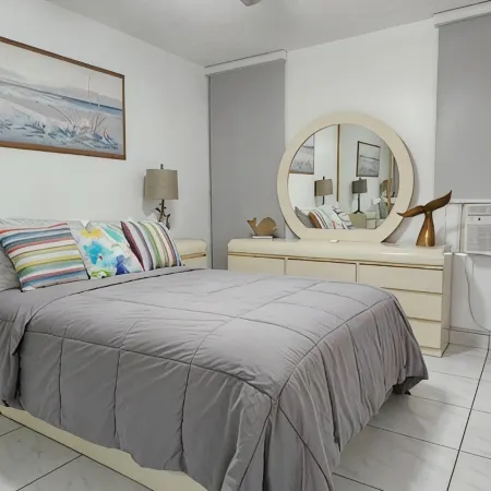 Apartment 2 Minutes Walk from the Beach Located at Prime Isla Verde Tourist Area