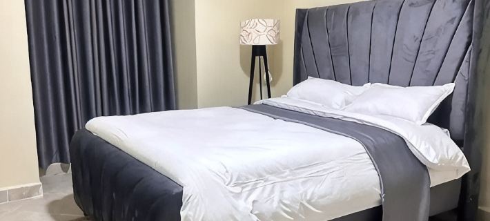 Luxurious fully furnished 2 bedroom 2 bath penthouse 5 mins from city center Hotel di Kitale