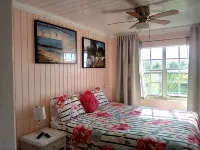 "Most Convenient Location For Your Vacation" Hotel a 