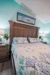Coastal Getaway with game room pool hot tub & inlaw suite in heart of Sebastian - 4-Star