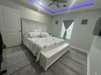 Charming brand-new 3-bedroom beach house in superb Surfside Beach - 4-Star