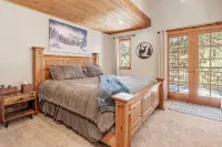 Moonridge cabin + treehouse + hot tub + pool table - 4-Star