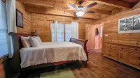 Visit Shepherd's Den for Labor Day! - Fiber Wifi - Close to Callaway Gardens - 3-Star