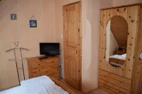 Vacation home starboard quietly located large terrace only 300m to the beach / sea - Wi-Fi