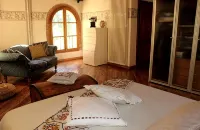 LA CASA DI MANUELA, Chianti Villa JACUZZI between Florence and San Gimignano - Biệt thự