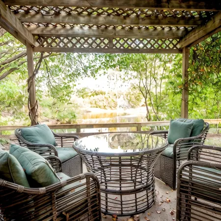 Ranch near beaches, downtown, Shem Creek, Old Village