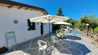 Pony's Cottage in Tuscan hills facing the sea - Villas