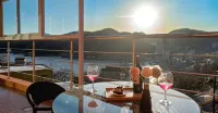 Geoje Island Adria Pool Villa Pension - 4-Sterne
