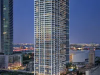 Gale Miami Hotel & Residences Hotels near CocoWalk