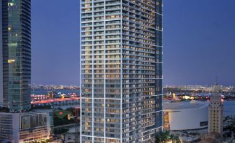 Gale Miami Hotel & Residences