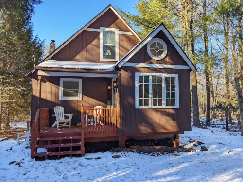 Charming Colville Cottage with King Bed/Deck/Pet Friendly! - Country Houses