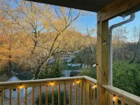 Renovated Covington Home Near Devou w/ King Bed, 5 minutes to Downtown Cincy! - 2-stjärniga