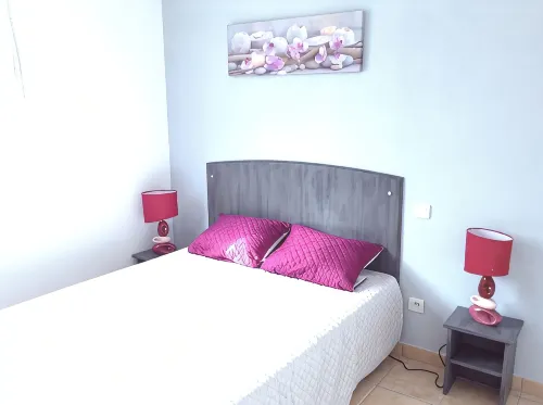 Villa T3, private terrace & parking. Wifi Fibre, Swimming pool, Shops, Beach 50m! - 2-Star