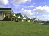 Lake Barra Cottages - parking