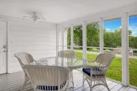 WELCOME TO THE OWL'S NEST - 2 BEDROOM HOME IN AUGUSTA, WINERIES & THE KATY TRAIL - 3 estrellas