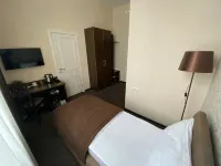 Petrovskiy Dvor Hotel - 2-Star