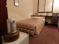Hotel Yama - موقف سيارات