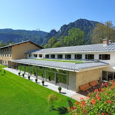 BSW Hotel Hubertus-Park Hotels near Jennerbahn