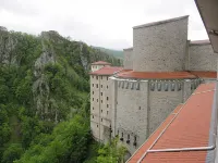 Iraipe Santuario de Arantzazu Hotel - Mountain view