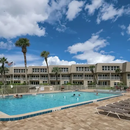 Crescent Beach Retreat- Fully updated 2 BR/2BA  Direct ocean views in Coquina!