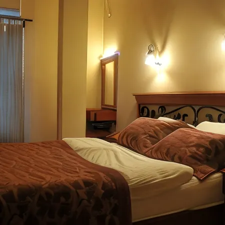 Antikhan Hotel