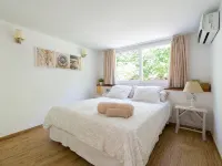 Apartment in Maspalomas with spacious garden, 30 m to the beach. Private garage - 3-Star