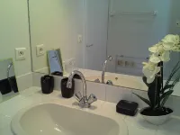 Apt. T1 Bis in town on the 1st floor of a residence with terrace carractère - 3-Star