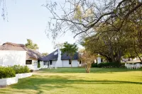 Lalapanzi Hotel & Conference Centre - Pet friendly