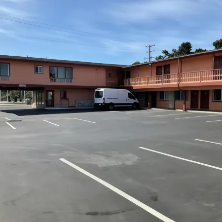 Front Street Inn
