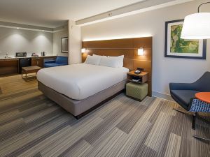 Holiday Inn Express 加特林堡