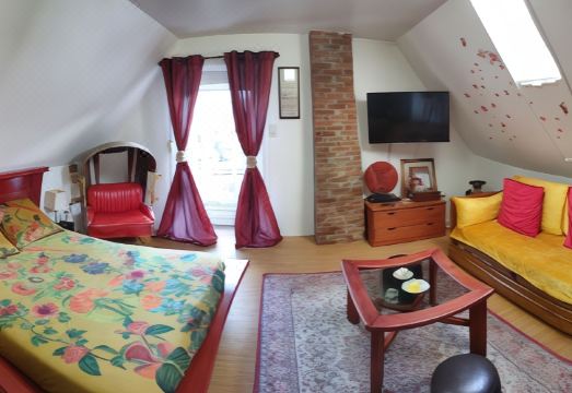 Chez Aurélia - Chambres & Table d'hôtes - Housity