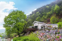 Danyang Pulkkotnamu Pension Hoteles cerca de Samtae San