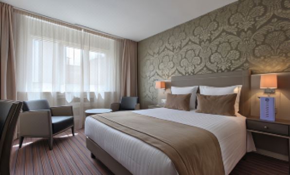 Timhotel Opéra Blanche Fontaine