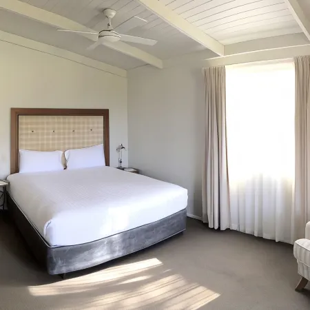Hunter Valley Resort, Hunter Farm Adventure Centre & 4 Pines at The Farm