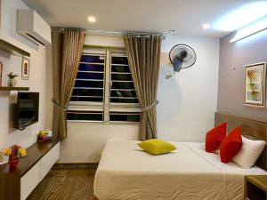 V House 5 Serviced Apartment