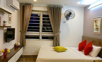 V House 5 Serviced Apartment