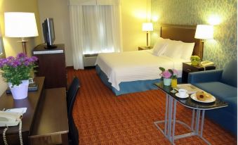 Fairfield Inn & Suites by Marriott Toronto Airport