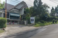 Rose Chamber Bed & Breakfast