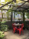 Petik Merah Homestay