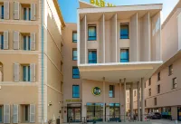B&B Hotel Toulon Centre Gare Hoteles en Tolón